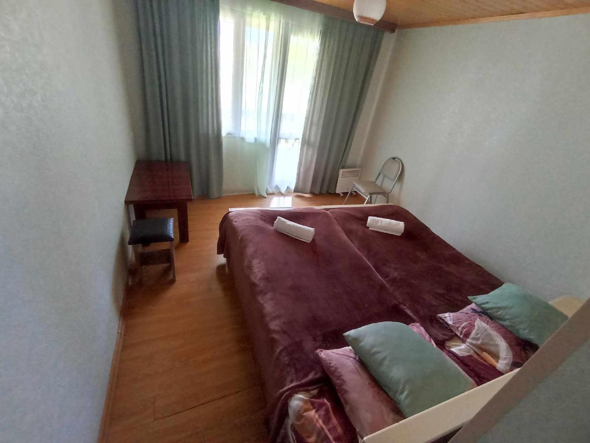 Jeiran Japaridze'S Guesthouse Mestia Exterior photo